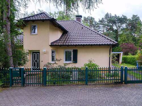 Foto - Haus zum Kaufen in Bergholz-Rehbrücke 785.000,00 € 160 m²