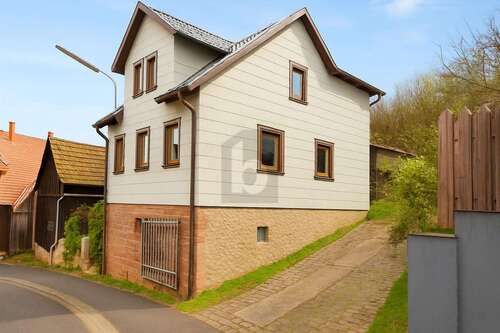 Foto - Haus zum Kaufen in Kirchzell 120.000,00 € 110 m²