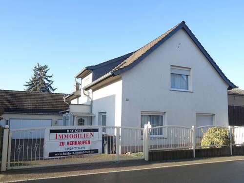 Foto - Haus zum Kaufen in MühlbergElbe 129.000,00 € 154.98 m²