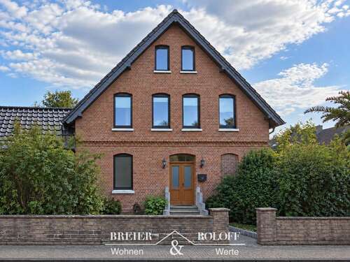 Foto - Haus zum Kaufen in Bückeburg 299.000,00 € 200 m²