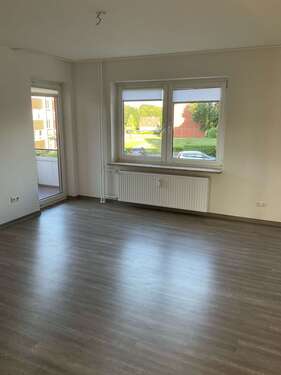 Foto - Wohnung zum Mieten in Heide 565,21 € 58.03 m²