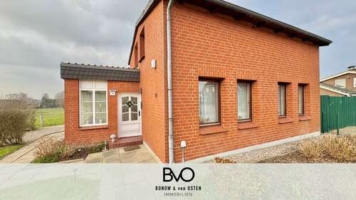 Foto - Haus zum Kaufen in Blekendorf 158.000,00 € 50.07 m²