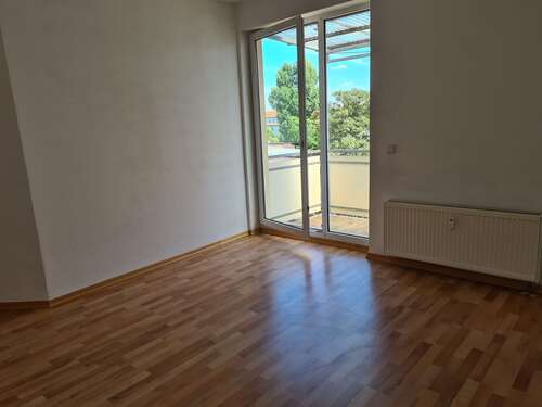 Foto - Wohnung zum Mieten in Weißenfels 400,00 € 64 m²