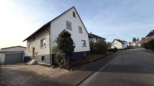 Foto - Haus zum Kaufen in Kraichtal 369.000,00 € 175 m²