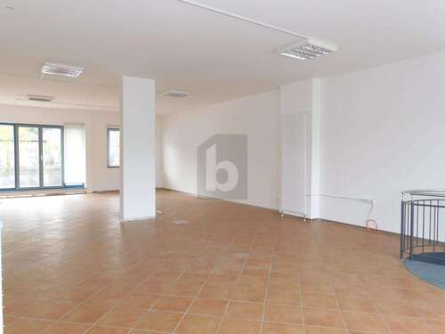 Foto - Einzelhandel in Fürstenfeldbruck 1.500,00 € 150 m²