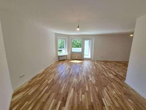 Foto - Wohnung zum Mieten in Augsburg 1.445,00 € 102.5 m²