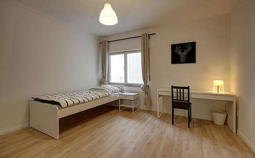 Foto - WG-Zimmer in Stuttgart 460,00 € 14 m²