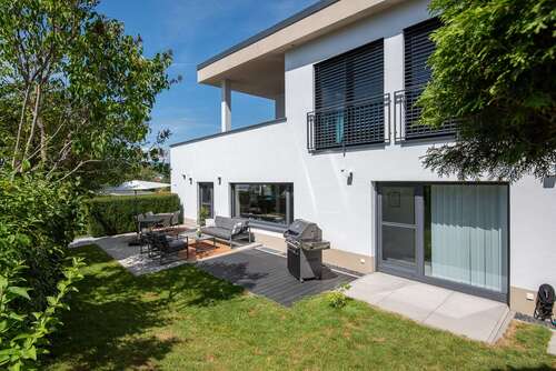 Foto - Haus zum Kaufen in Kelkheim 2.600.000,00 € 289 m²
