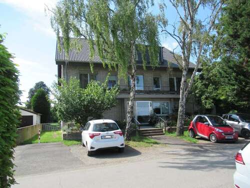 Foto - Wohnung zum Mieten in Düsseldorf 900,00 € 77 m²