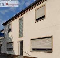 Haus zum Kaufen in Homburg 310.000,00 € 190 m²