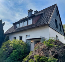 Haus zum Kaufen in Hessisch Oldendorf 149.000,00 € 167 m²