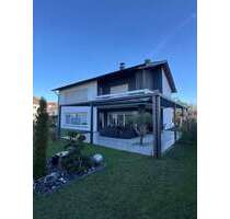 Haus zum Kaufen in Grenzach-Wyhlen 1.350.000,00 € 250 m²