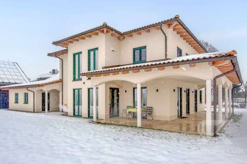 Foto - Haus zum Kaufen in Schönthal 599.000,00 € 290 m²