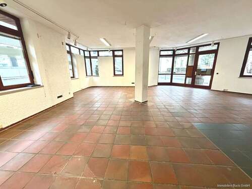 Foto - Einzelhandel in Göppingen 195.000,00 € 60 m²