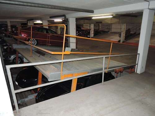 Foto - Garage zu vermieten in Frankfurt 200,00 €