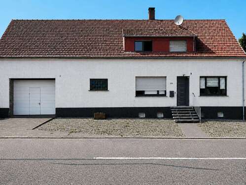 Foto - Haus zum Kaufen in Völklingen-Lauterbach 225.000,00 € 190 m²