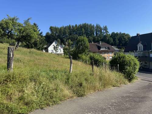 Foto - Grundstück zu verkaufen in Kreuztal 105.000,00 € 825 m²
