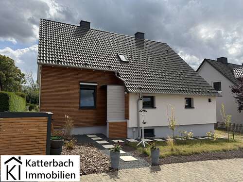 Foto - Haus zum Kaufen in Bad Gandersheim 269.000,00 € 124 m²