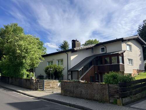 Foto - Haus zum Kaufen in Nidderau 960.000,00 € 226 m²