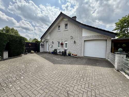 Foto - Haus zum Kaufen in Rieste 319.000,00 € 139.09 m²