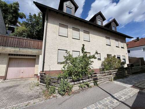 Foto - Haus zum Kaufen in Burglengenfeld 399.000,00 € 260 m²