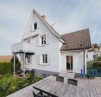 Haus zum Kaufen in Freiburg im Breisgau 990.000,00 € 158 m²