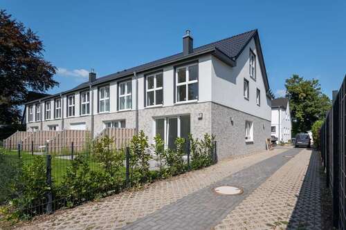 Foto - Haus zum Kaufen in Schenefeld 679.000,00 € 126.3 m²