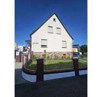 Haus zum Kaufen in Waldsolms 299.000,00 € 100 m²