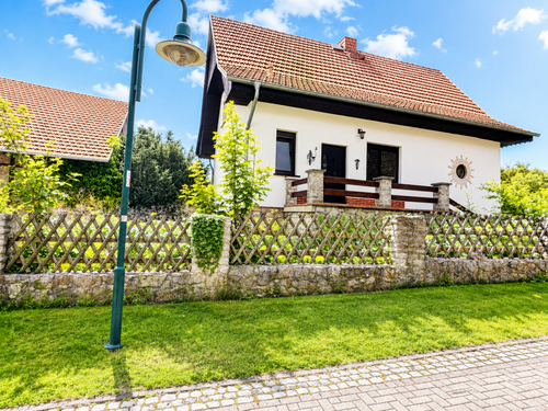 Foto - Haus zum Kaufen in Gierstädt 329.000,00 € 120 m²