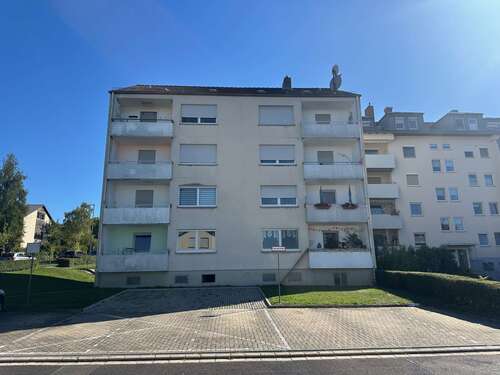 Foto - Haus zum Kaufen in Karlstadt 450.000,00 € 573 m²