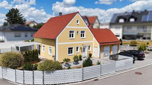 Foto - Haus zum Kaufen in Holzheim am Forst 599.000,00 € 117 m²