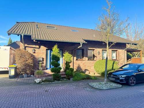 Foto - Haus zum Kaufen in Duisburg 598.000,00 € 180 m²