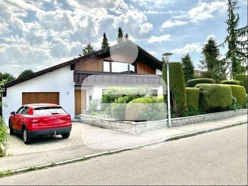Foto - Haus zum Mieten in Altusried 2.300,00 € 220 m²
