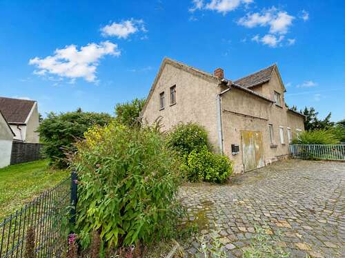 Foto - Haus zum Kaufen in Kitzscher 129.000,00 € 150 m²