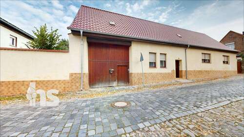 Foto - Haus zum Kaufen in Volkstedt 80.000,00 € 121 m²