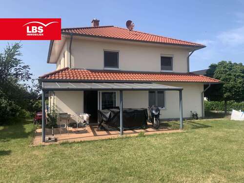 Foto - Haus zum Kaufen in Schwanewede 598.000,00 € 190 m²