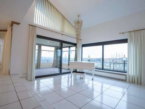 Foto - Haus zum Kaufen in Untergruppenbach 980.000,00 € 332 m²