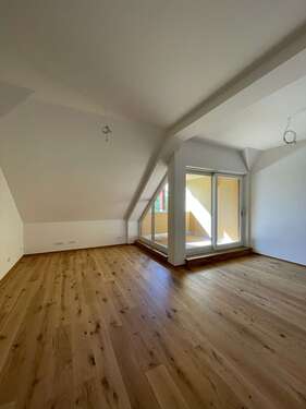Foto - Wohnung zum Mieten in Leipzig 1.175,68 € 106.88 m²