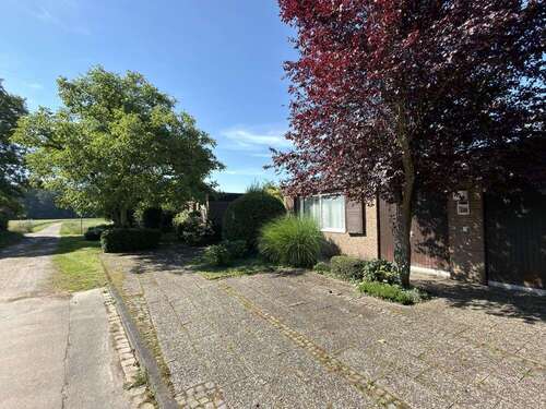 Foto - Grundstück zu verkaufen in Meerbusch Strümp 1.285.000,00 € 1556 m²