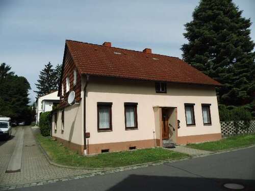Foto - Haus zum Kaufen in Benndorf 83.000,00 € 160 m²