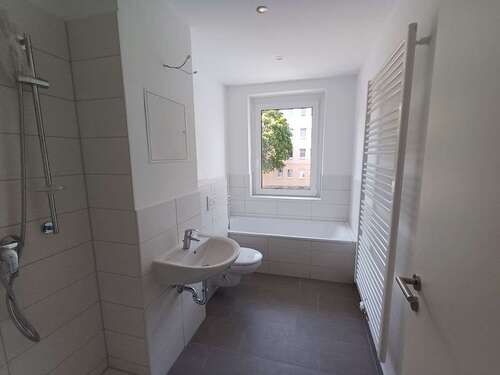 Foto - Wohnung zum Mieten in Merseburg 546,00 € 83.89 m²