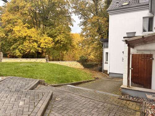 Foto - Wohnung zum Mieten in Altenkirchen 280,00 € 33 m²