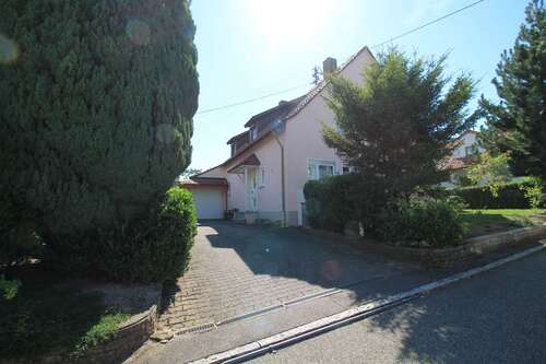 Foto - Haus zum Kaufen in Brackenheim 449.500,00 € 148 m²