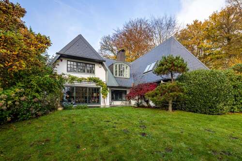 Foto - Haus zum Kaufen in Hamburg Wohldorf-Ohlstedt 1.490.000,00 € 380 m²