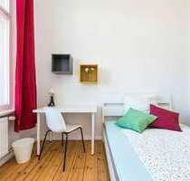 WG-Zimmer in Berlin 680,00 € 13 m²
