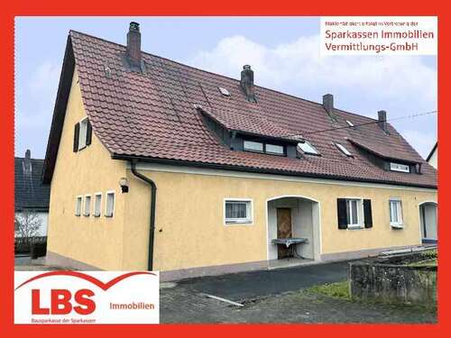 Foto - Haus zum Kaufen in Sulzbach-Rosenberg 185.000,00 € 117 m²