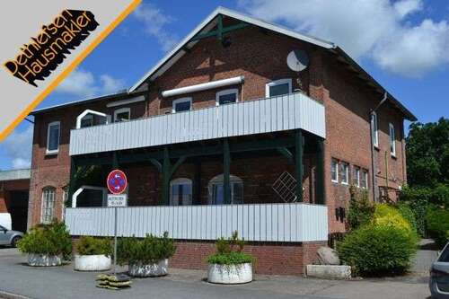 Foto - Haus zum Kaufen in Barlt 169.000,00 € 252 m²