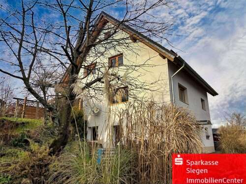 Foto - Haus zum Kaufen in Siegen 479.000,00 € 198.15 m²