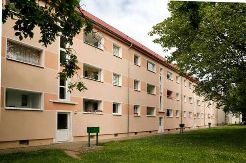 Foto - Wohnung zum Mieten in Weißenfels 298,41 € 51.45 m²