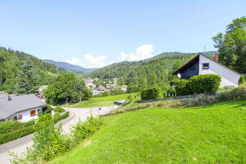 Foto - Grundstück zu verkaufen in Alpirsbach 69.000,00 € 1099.17 m²